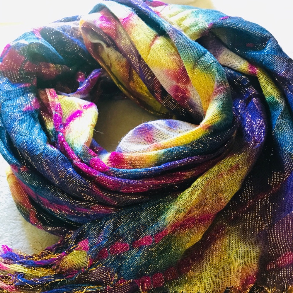 Multicolored Metallic Thread Scarf